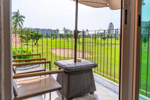 Day, View (from property/room), Balcony/Terrace, Garden view