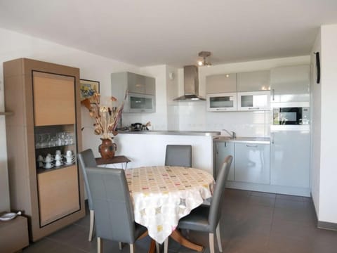 Appartement moderne 42m² proche plage, Wi-Fi, Animaux admis, Parking privé - FR-1-479-165 Apartment in Étel