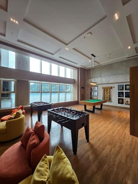 Luxury Apartment at Park Mckinley West Apartment in Makati