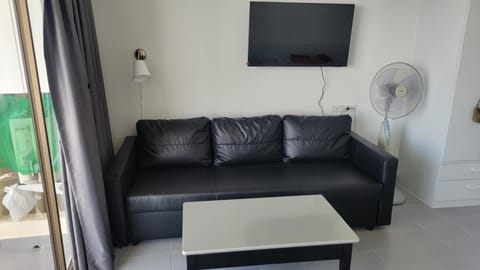 VIP condo Rayong 375 Apartment in Phe