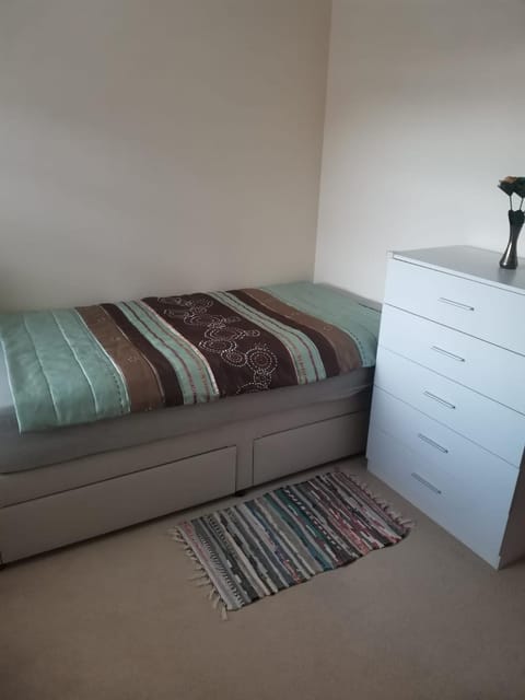 Cosy apartment near Lidl Wohnung in Wokingham