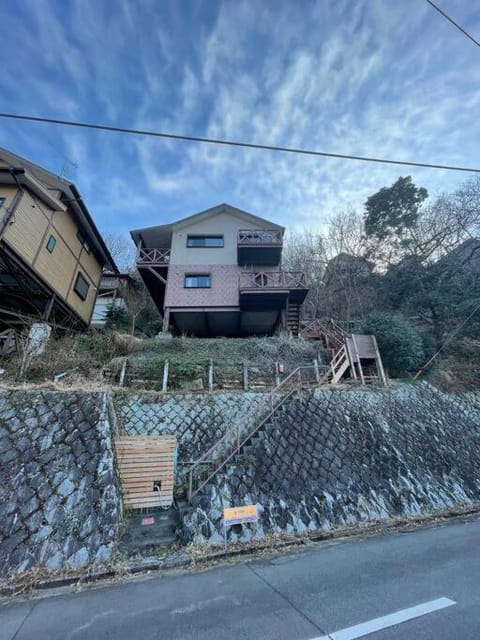 あじろ南熱海が丘貸別荘i-15 House in Shizuoka Prefecture