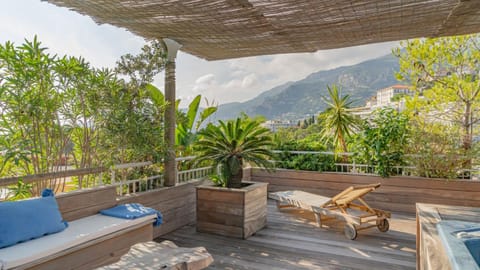 Villa Gabriella, vue mer, jacuzzi, piscine Apartment in Roquebrune-Cap-Martin