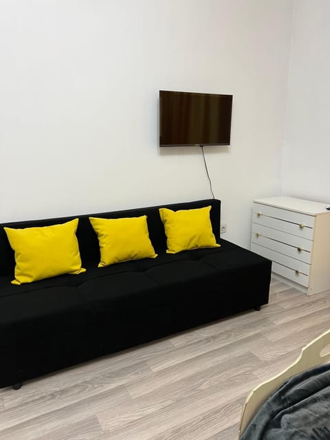 TV and multimedia, Seating area