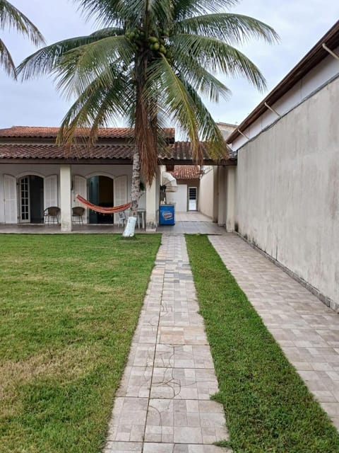 Casa dos Coqueiros Imperiais House in Caraguatatuba