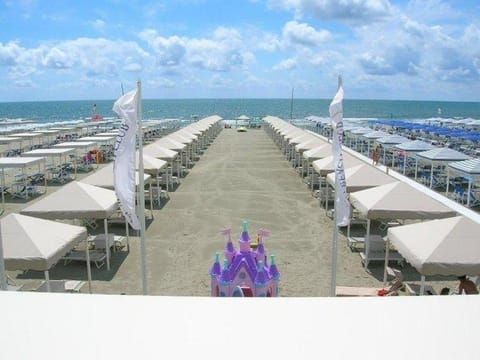 Beach, sunbed