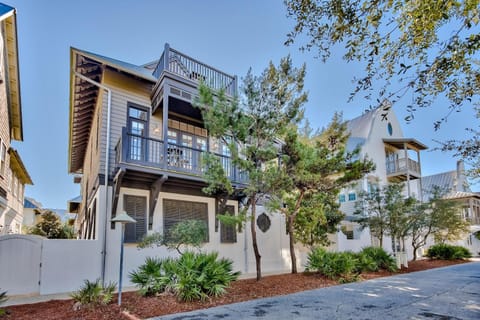 Bella Cottage House in Rosemary Beach