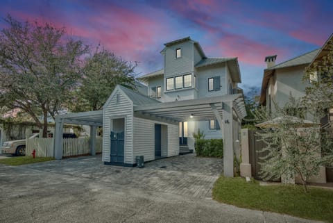 Gates Cottage House in Rosemary Beach