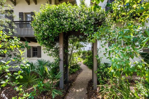 Belize Cottage House in Rosemary Beach