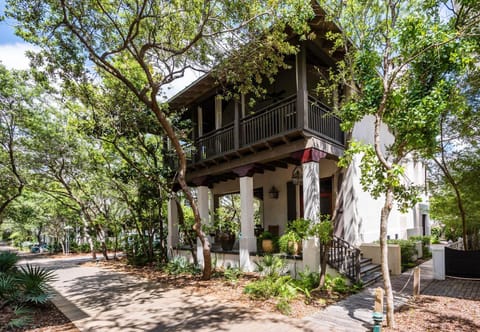 Belize Cottage House in Rosemary Beach