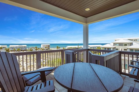 Good Day Getaway Haus in Inlet Beach