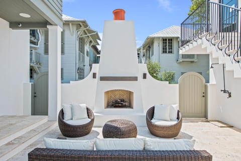 Oasis Cottage & Carriage House House in Rosemary Beach