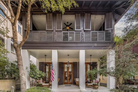 Uncorked Cottage House in Rosemary Beach