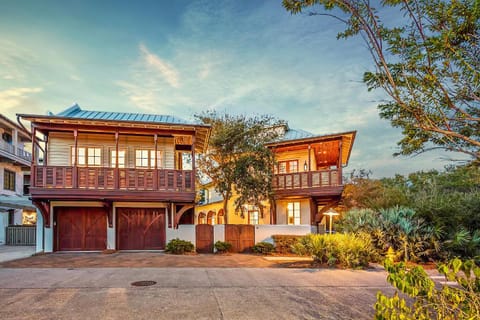 Serenity Now House in Rosemary Beach