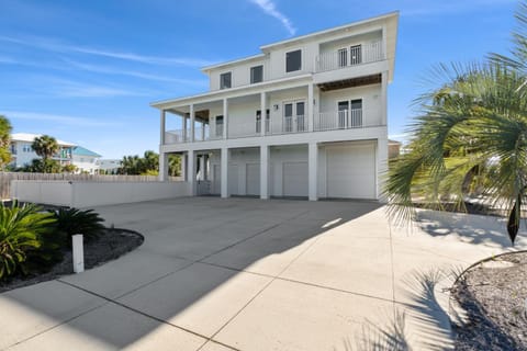 Paradise Palms House in Pensacola Beach