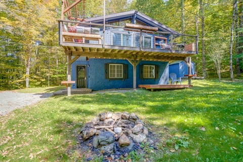 Rustic Cabin Near Ski Resorts in West Dover! House in Dover