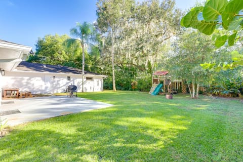 Centrally Located Family Home with Yard in Oviedo! Casa in Oviedo