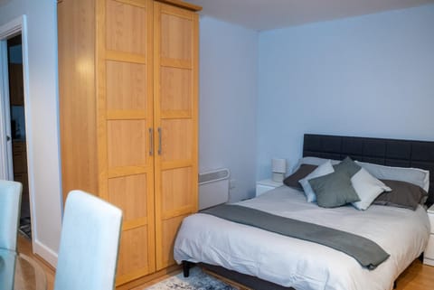 Cozy 1 Bed in Canary Wharf - Near Excel & Greenwich With Gym Acces Apartment in London Borough of Lewisham