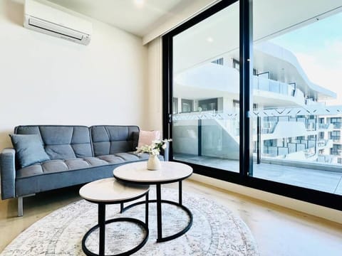 Cityline Serenity 2BR in Monash Apartment in City of Monash