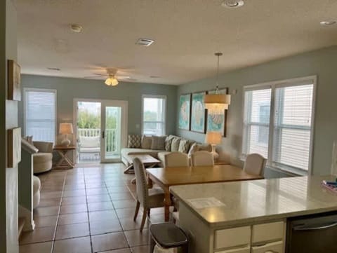 Shore Thing on Scenic 30A with Beautiful Ocean View House in Seacrest