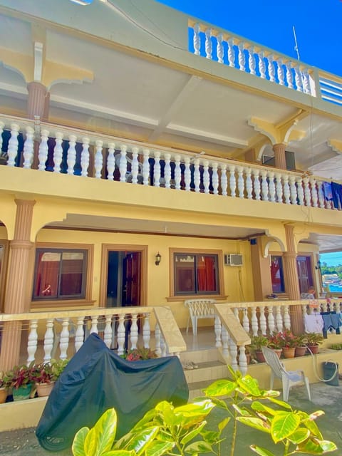 Ocean Dream Lodge Apartment in Puerto Galera