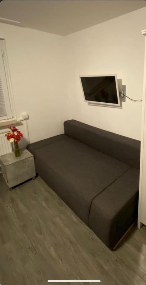 TV and multimedia, Seating area