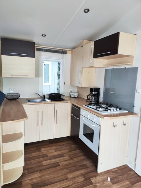 Aux Portes des Monts d'Aubrac Campground/
RV Resort in Espalion