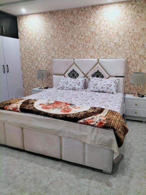 2 Bed Furnished Apartment Apartment in Islamabad