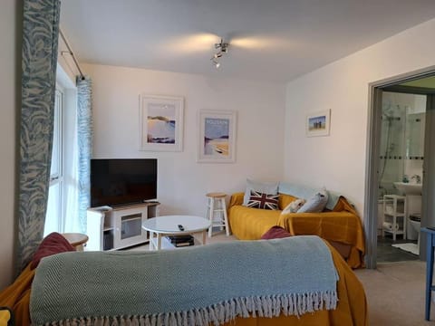 2-bed flat with balcony Apartamento in Polzeath