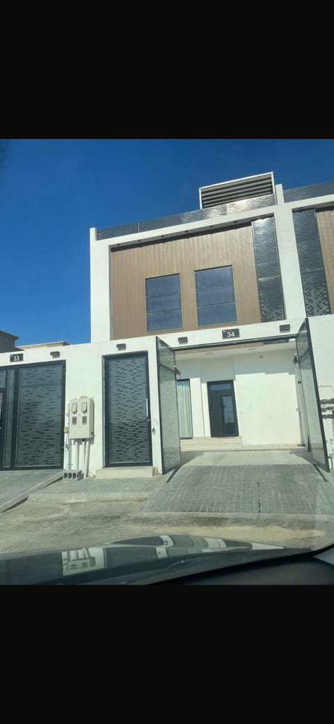 Small nice villa Villa in Al Khobar