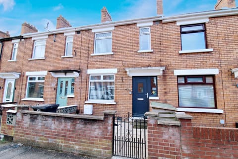 Property building, Street view