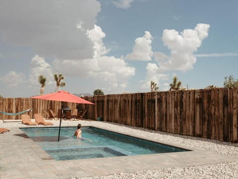 Pueblito Pool & Spa W Boulder Views House in Joshua Tree