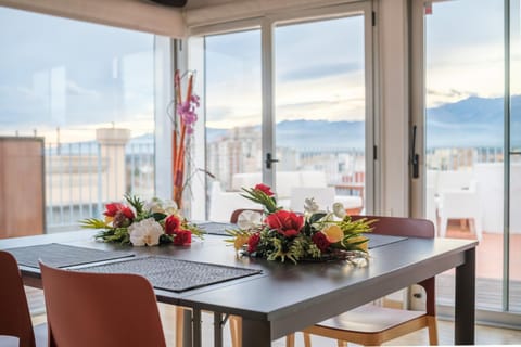 Natural landscape, Dining area, Mountain view