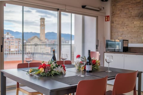 Natural landscape, Dining area, Mountain view