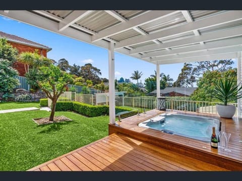 Patio, Hot Tub, Garden view, sunbed