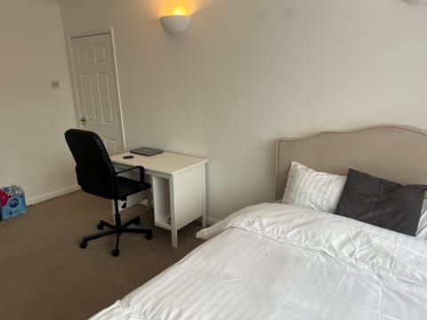 West Apartamento in London Borough of Ealing