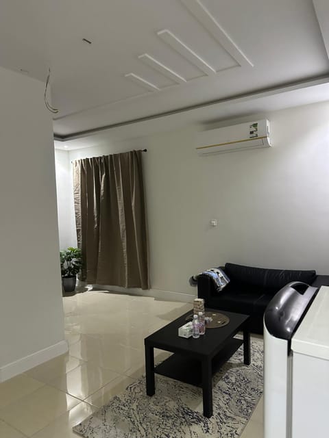 Living room, Seating area, air conditioner