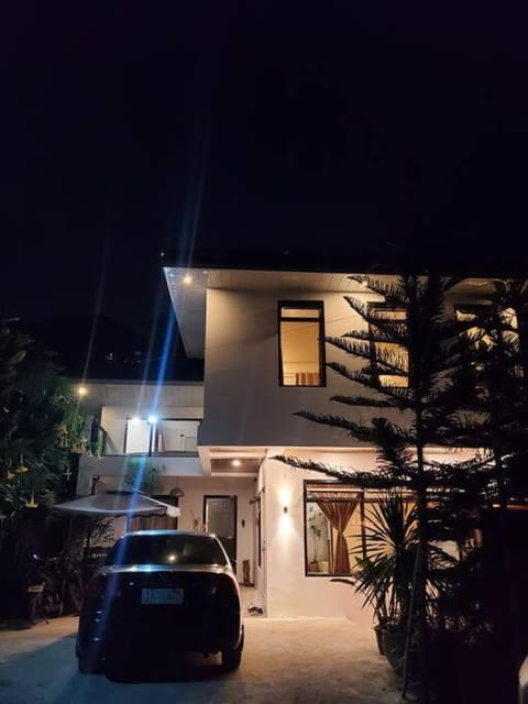 1Cozy, Smart TV 45-Netflix, Parking, BaguioFeels Apartment in Baguio