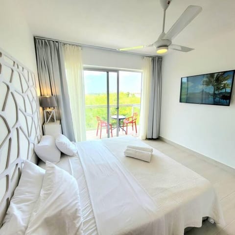 Vibe Residence Hotelstyle studio close to beach Apartment in Dominicus