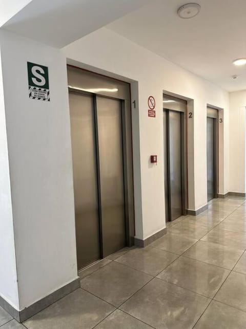 elevator