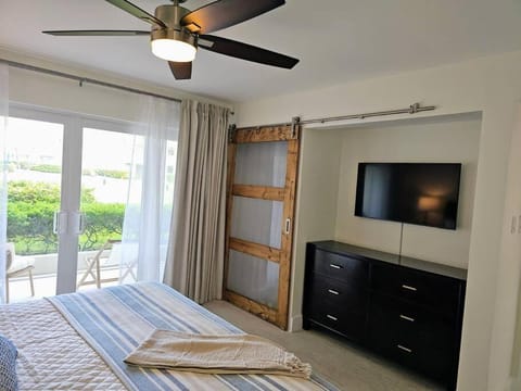 Prime Sunset Cove Condo Apartamento in George Town