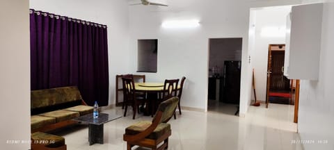 Kapsstone Bed and Breakfast in Chennai