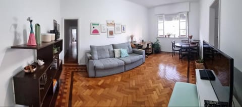 Apartamento espaçoso em Laranjeiras, rua do Cristo Redentor Apartment in Santa Teresa