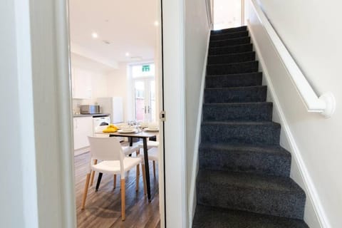 Dining area, Communal kitchen