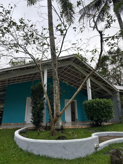 Casa na Praia do Massaguaçu House in Mogi das Cruzes