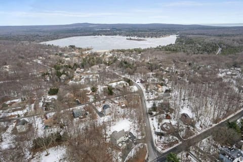 Fireside Lodge House in Tunkhannock Township