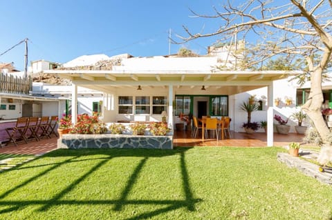 Casa Cueva Bandama House in Palmas de Gran Canaria