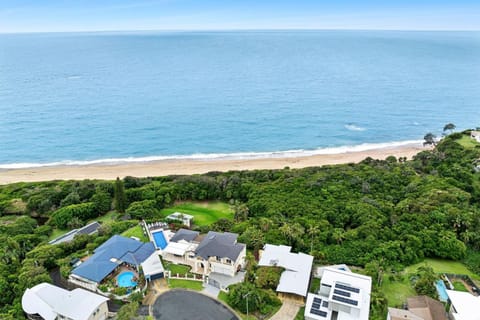 Solitary Views - Sapphire Beach Maison in Sapphire Beach