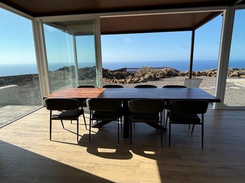 Dining area, Sea view