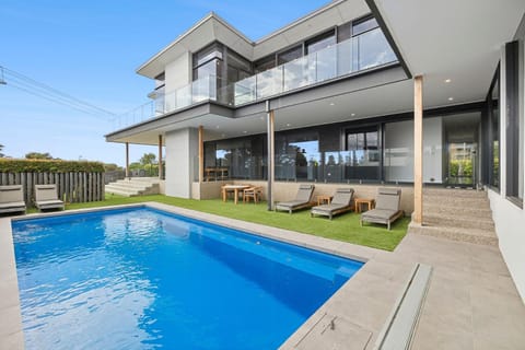 Esplanade Ultimate Luxury House in Torquay